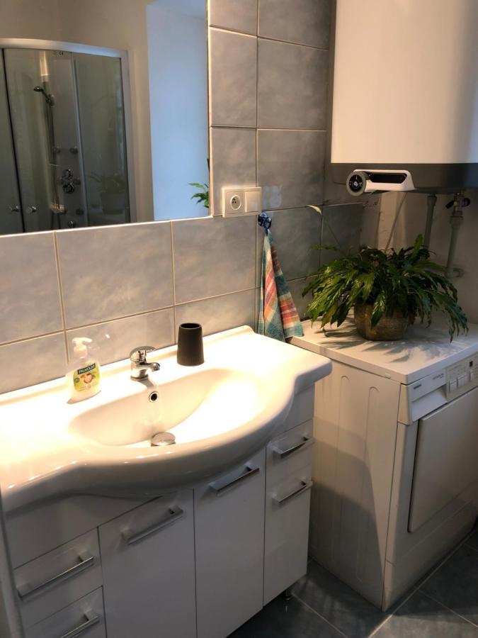 Sweet Apartment